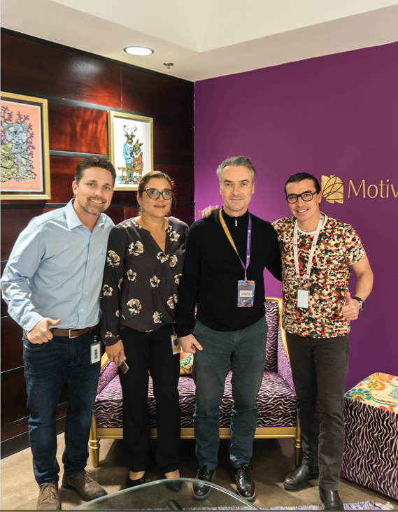 Dr. Haas beim Besuch der Firmenzentrale von Motiva Brustimplantate